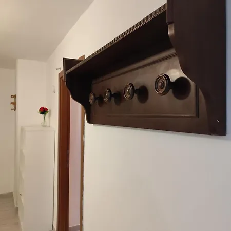 House In Historic Style Palace Apartment *